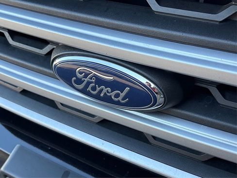 Used 2021 Ford EcoSport SE image 15