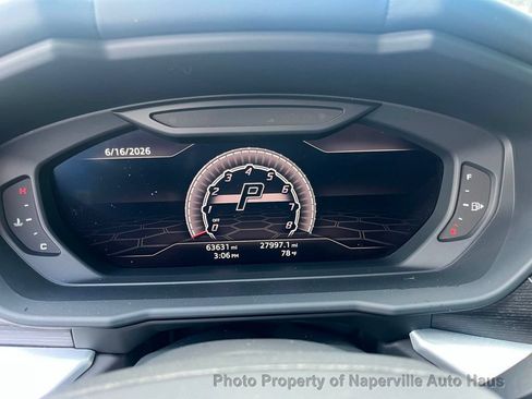 Used 2019 Lamborghini Urus AWD/4WD image 17