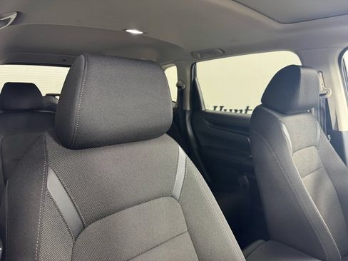 Used 2025 Honda CR-V EX image 32