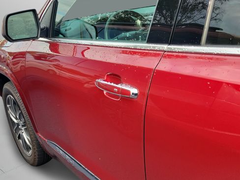 Used 2017 GMC Acadia Denali FWD image 27