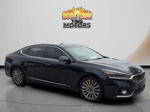 Used 2017 Kia Cadenza Premium FWD image 10