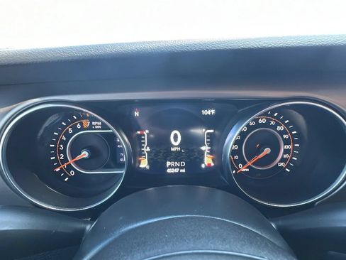 Used 2020 Jeep Gladiator Sport w/ Quick Order Package 24S AWD/4WD image 12