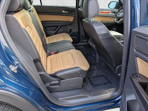 Used 2020 Volkswagen Atlas Cross Sport SEL Premium image 21