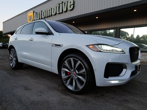 Used 2019 Jaguar F-PACE S image 91
