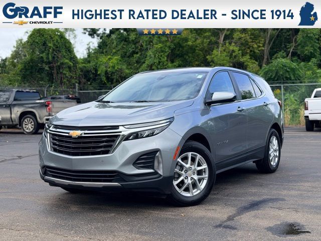 Used 2024 Chevrolet Equinox LT w/ LPO, Floor Liner Package FWD image 1