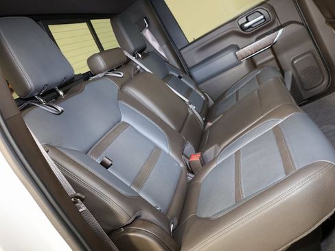 Used 2021 GMC Sierra 3500 Denali w/ Denali Ultimate Package image 44