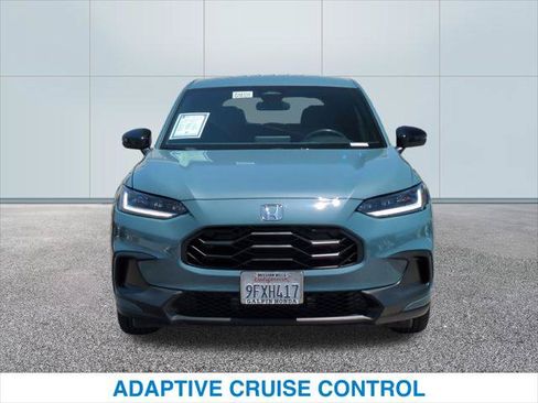 Used 2023 Honda HR-V Sport image 3