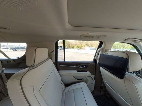 Used 2021 GMC Yukon XL Denali w/ Denali Premium Package RWD image 36