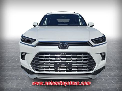 New 2026 Toyota Grand Highlander AWD Hybrid image 2