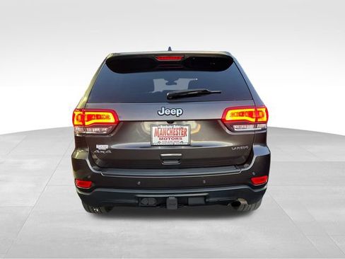 Used 2021 Jeep Grand Cherokee Laredo image 6