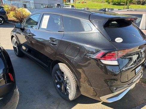 Certified 2023 Kia Sportage SX Prestige AWD/4WD image 2