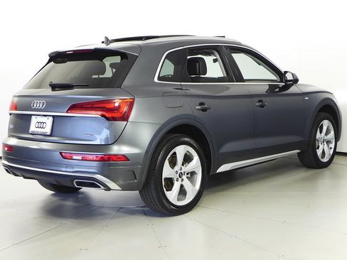 Used 2023 Audi Q5 2.0T Premium Plus w/ Premium Plus Package AWD/4WD image 7