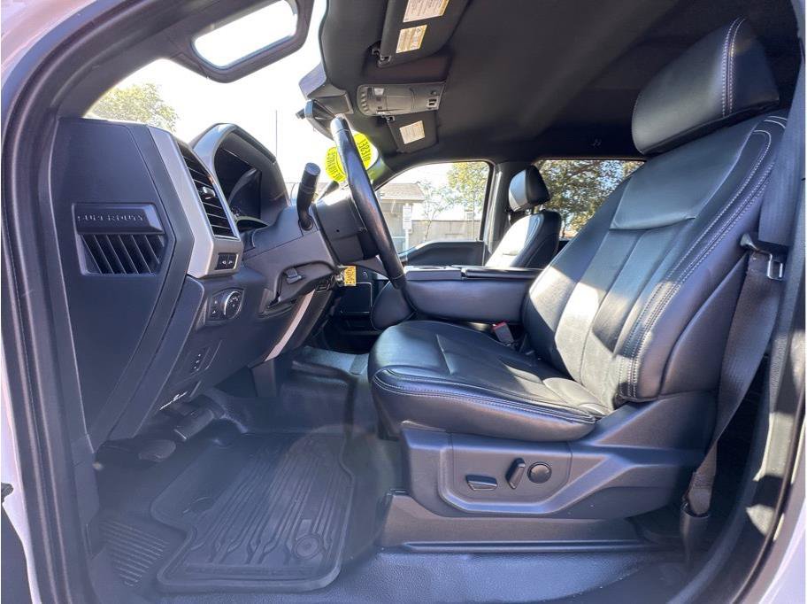 Used 2022 Ford F250 Lariat w/ Lariat Value Package AWD/4WD image 14