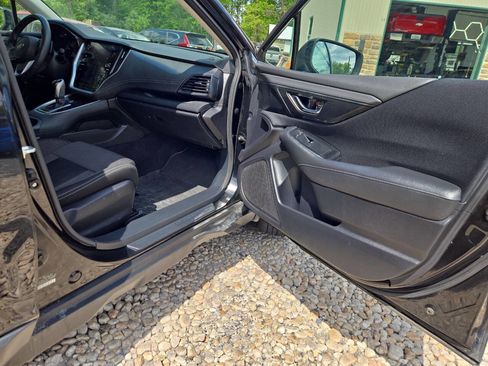Used 2022 Subaru Outback Premium AWD/4WD image 21