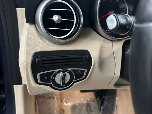 Used 2019 Mercedes-Benz C 300 4MATIC Cabriolet w/ Premium Package image 14