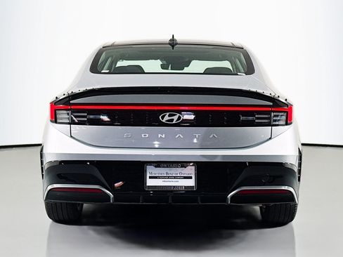 Used 2024 Hyundai Sonata SEL w/ Convenience Package FWD image 4
