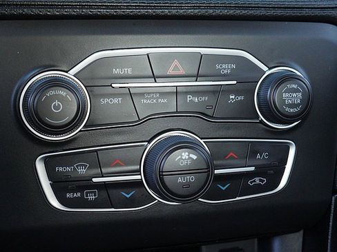 Used 2022 Dodge Charger SXT w/ Plus Group image 46