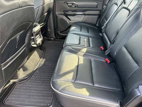 Used 2022 RAM 1500 Limited image 12
