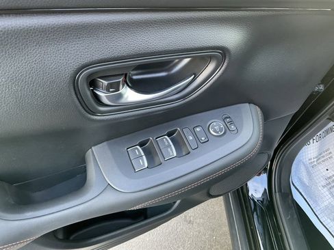 Used 2026 Honda HR-V Sport image 16