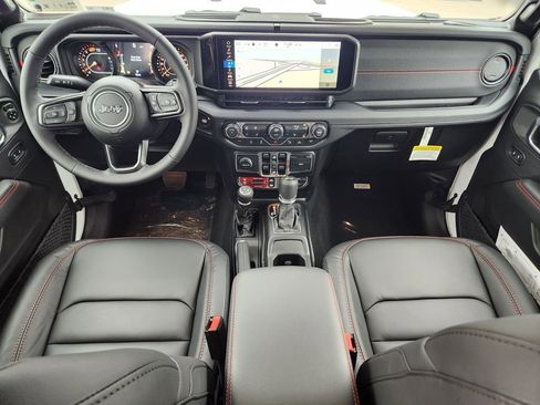 New 2026 Jeep Wrangler Unlimited Rubicon image 19