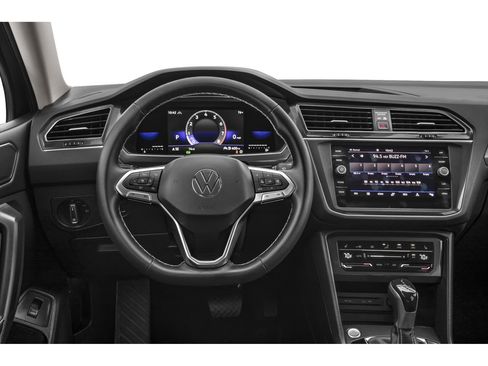 Used 2023 Volkswagen Tiguan SE w/ Panoramic Sunroof Package AWD/4WD image 41
