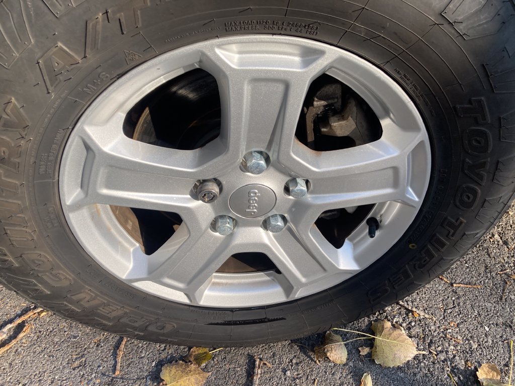 Used 2018 Jeep Wrangler Unlimited Sport S AWD/4WD image 34