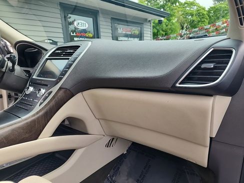 Used 2020 Lincoln Nautilus Reserve w/ Equipment Group 202A AWD/4WD image 44