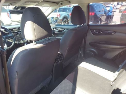 Used 2019 Nissan Rogue Sport SV image 29