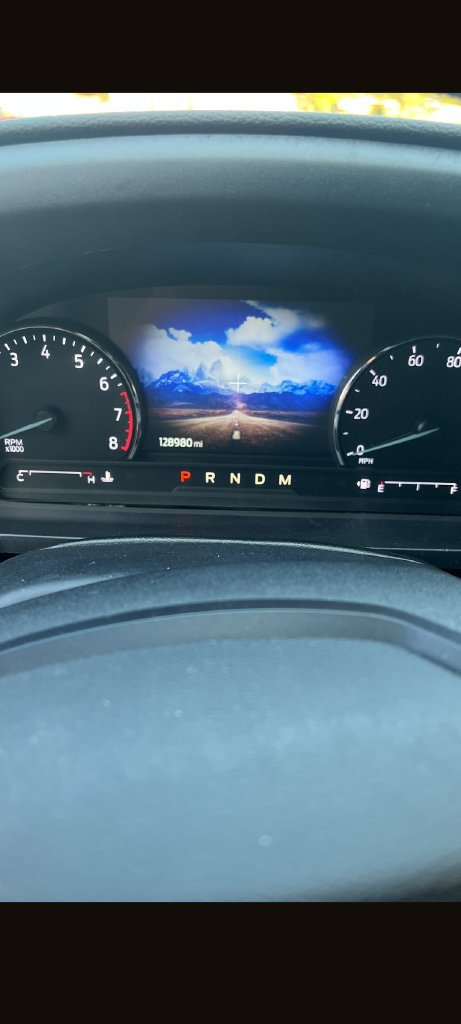 Used 2020 Ford Explorer XLT w/ Equipment Group 202A AWD/4WD image 10