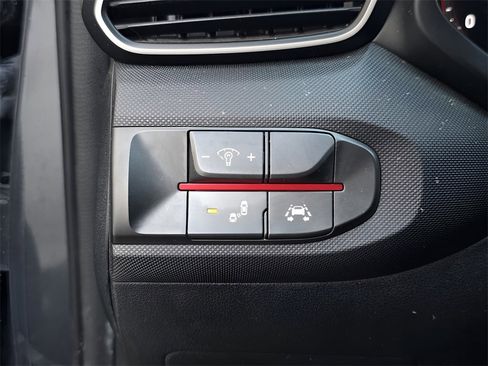 Used 2019 Hyundai Veloster 2.0 Premium image 24