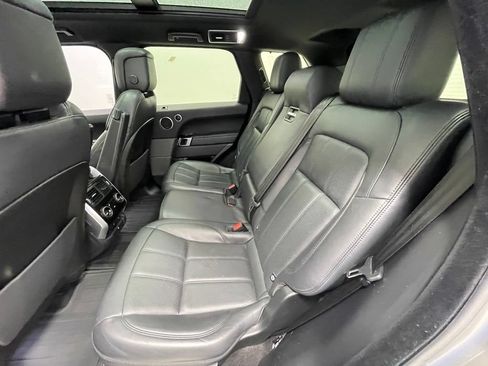 Used 2019 Land Rover Range Rover Sport Supercharged AWD/4WD image 11