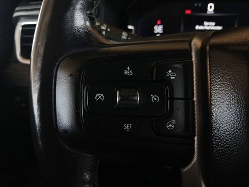 Used 2022 GMC Yukon Denali AWD/4WD image 18