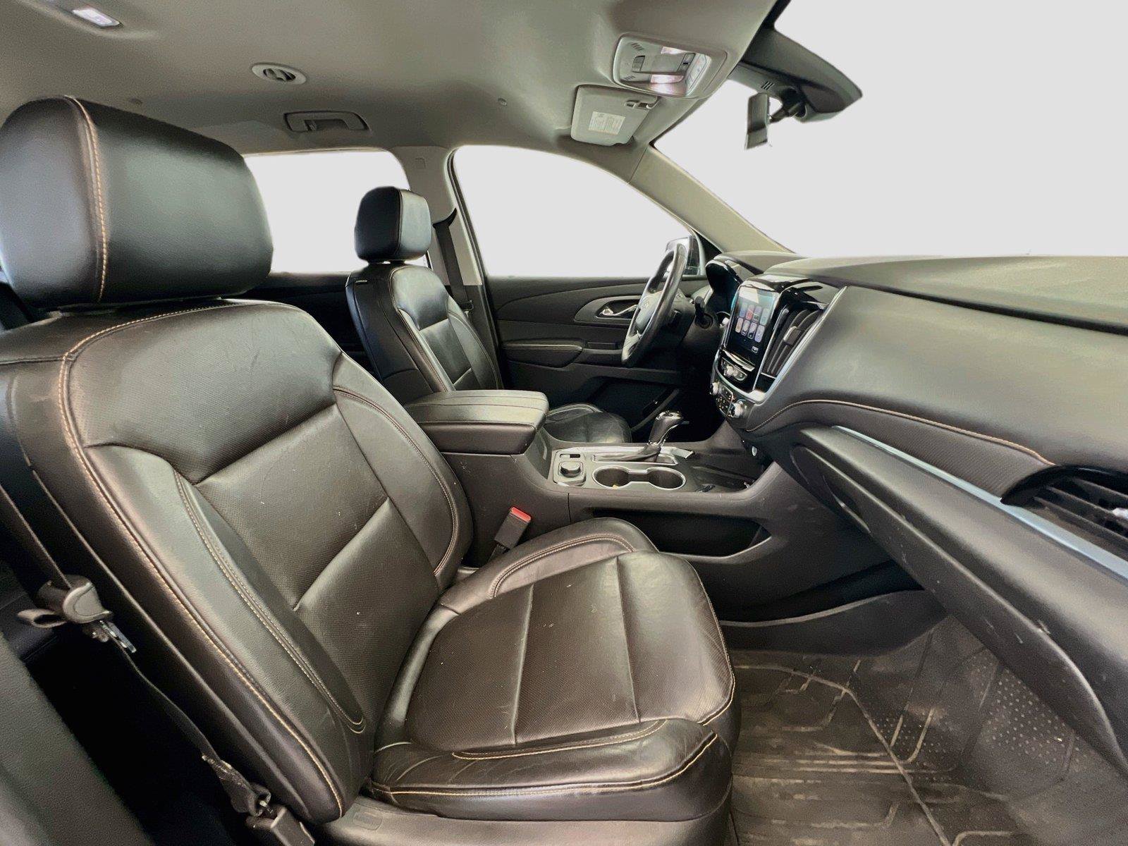 Used 2018 Chevrolet Traverse Premier AWD/4WD image 28