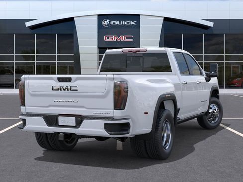New 2026 GMC Sierra 3500 Denali AWD/4WD image 4