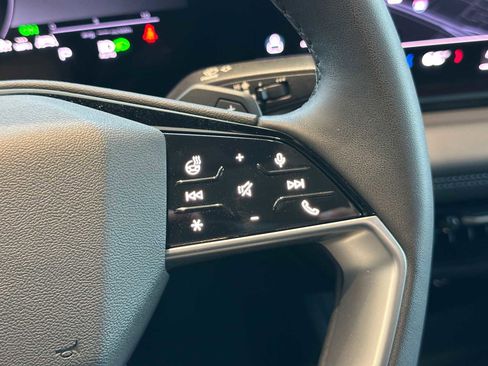 New 2025 Audi A6 e-tron Premium Plus image 37