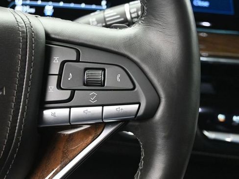 Used 2024 Cadillac Escalade Sport Platinum w/ LPO, ONYX Package image 38