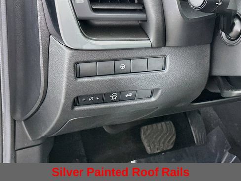 Certified 2023 Nissan Rogue SV w/ SV Premium B Package AWD/4WD image 17