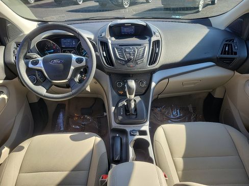 Used 2015 Ford Escape SE image 11