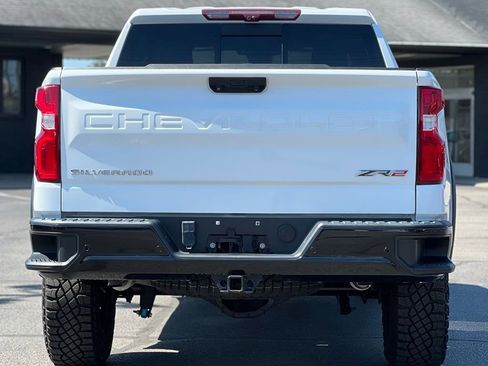 Used 2023 Chevrolet Silverado 1500 ZR2 w/ Technology Package image 14