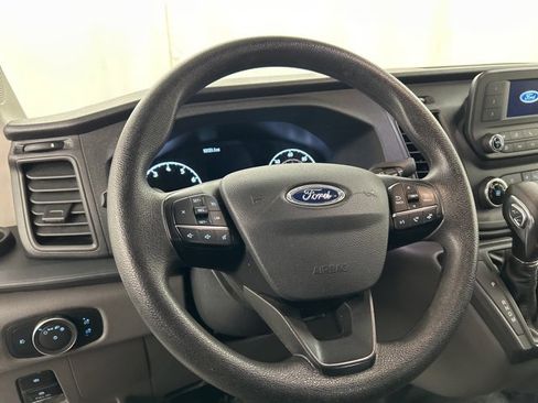Used 2023 Ford Transit 250 Low Roof AWD w/ Exterior Upgrade Package image 7