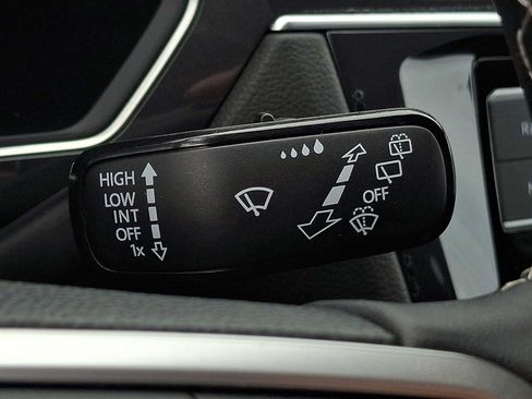 Used 2022 Volkswagen Tiguan S AWD/4WD image 18