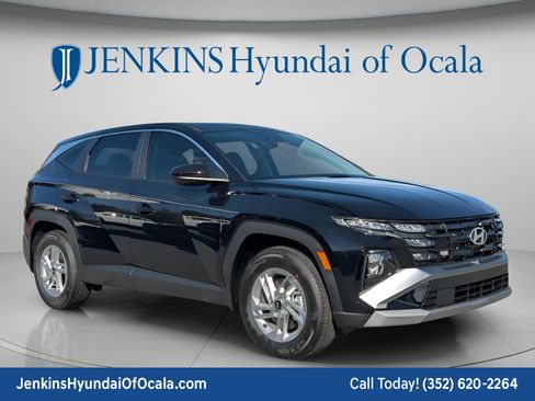 New 2026 Hyundai Tucson SE FWD image 1