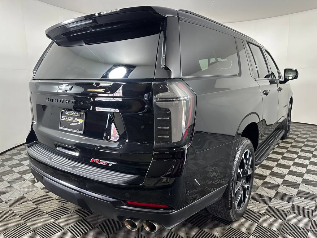 Used 2026 Chevrolet Suburban RST w/ Comfort Package AWD/4WD image 5