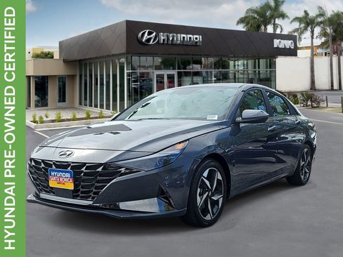 Certified 2023 Hyundai Elantra Limited FWD image 7