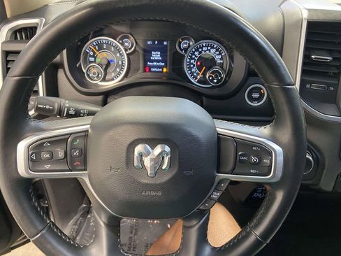 Used 2019 RAM 1500 Big Horn image 22