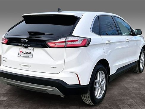 Used 2024 Ford Edge SEL image 6