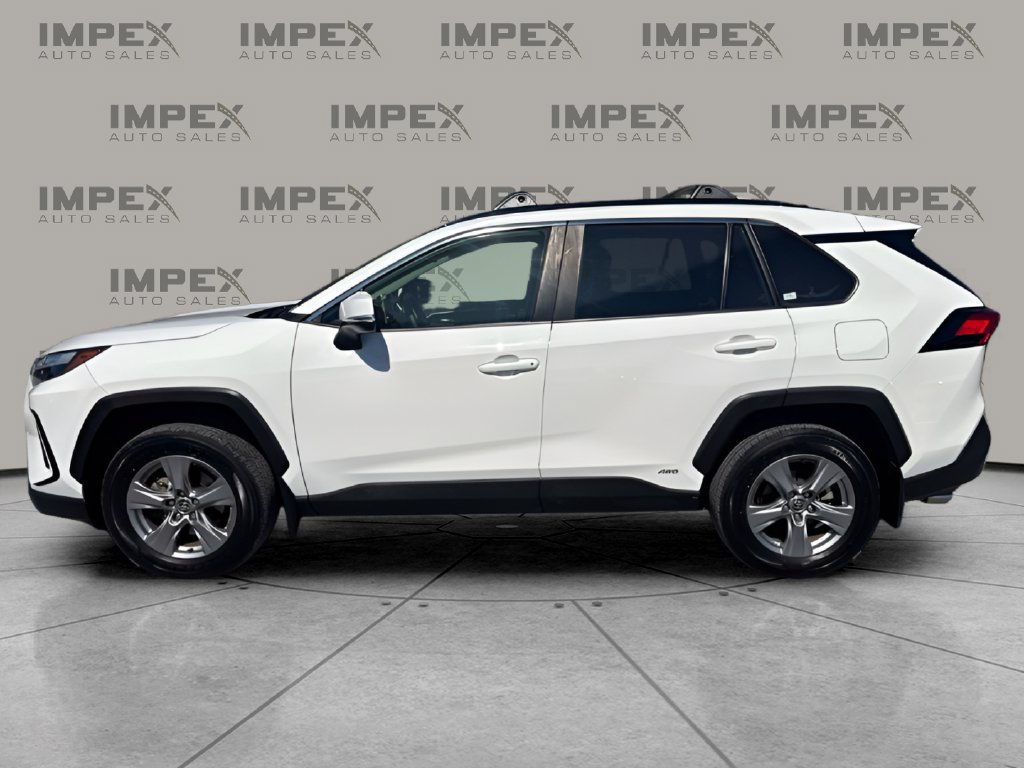 Used 2024 Toyota RAV4 XLE w/ Convenience Package AWD/4WD image 2