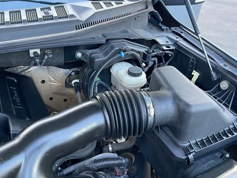 Used 2019 Ford F150 Lariat image 42