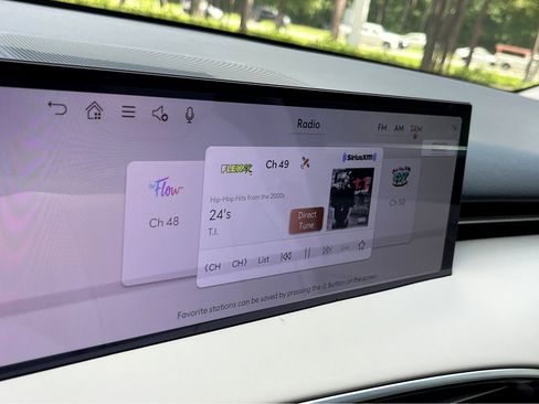 New 2026 Genesis GV70 2.5T Advanced image 10