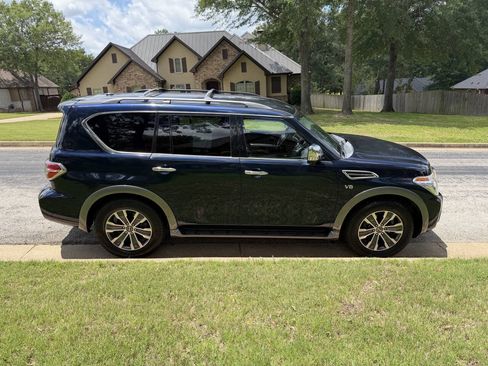 Used 2019 Nissan Armada SL w/ Cargo Package AWD/4WD image 1